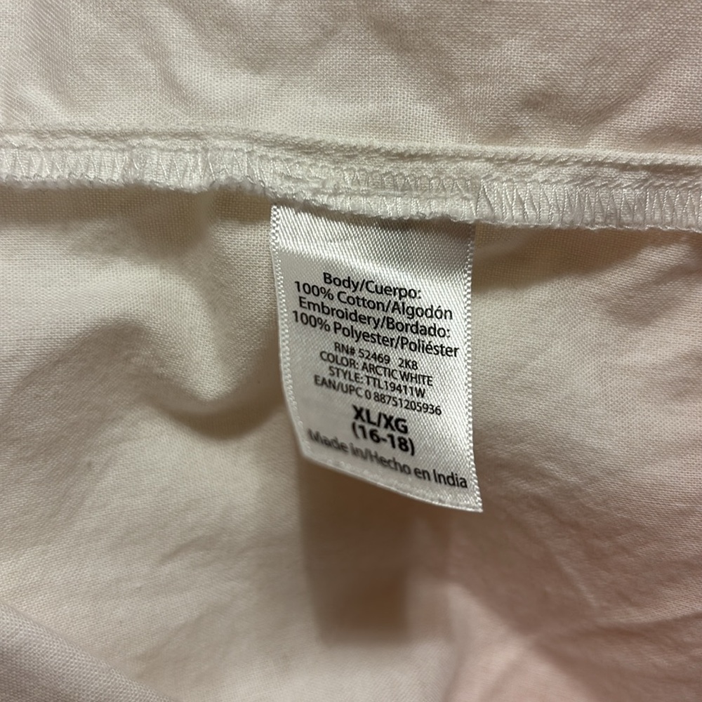 Time and True White Embroidered Women's Top 16/18 - Picture 7 of 8